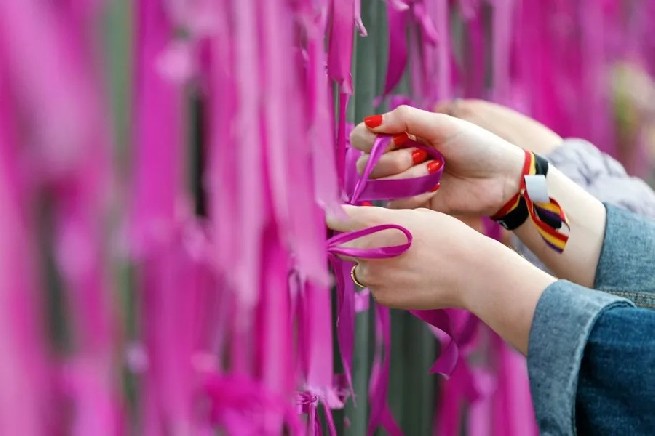 Foto de archivo de archivo de violencia de género.