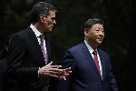 Pedro Sánchez, y Xi Jinping (d).
