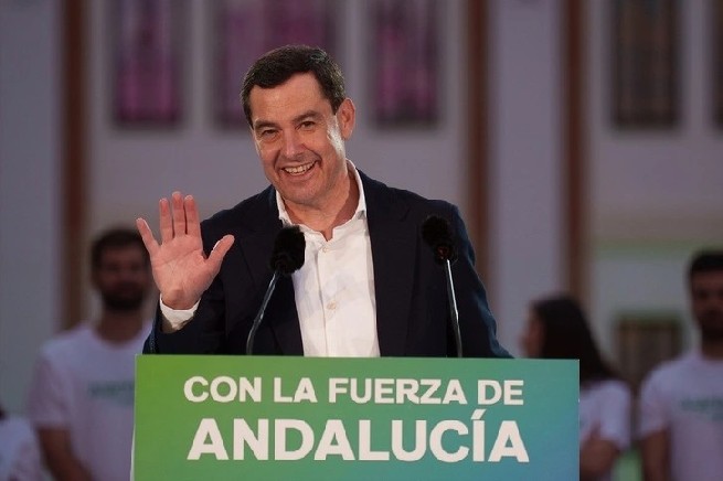 Juanma Moreno ganó las elecciones.