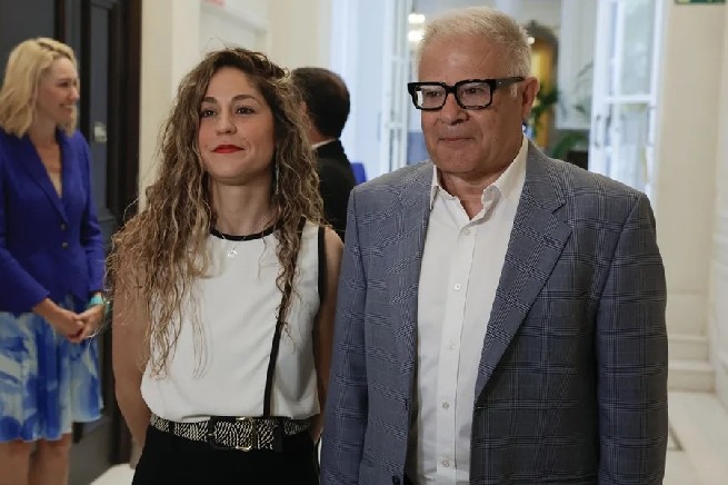 Lara Hernandez (i), y Manuel Lago.