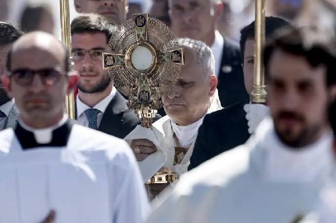 El papa, en la procesión del Corpus Christi.