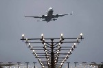 Foto de archivo del aeropuerto de Santiago.