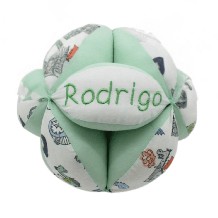 Pelota Montessori para bebés.