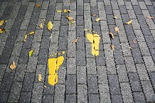 Foto de archivo de pisadas.