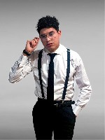 El astrólogo colombiano Sebastián Sánchez.