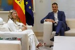 Foto de archivo de Yolanda Díaz y Pedro Sánchez.